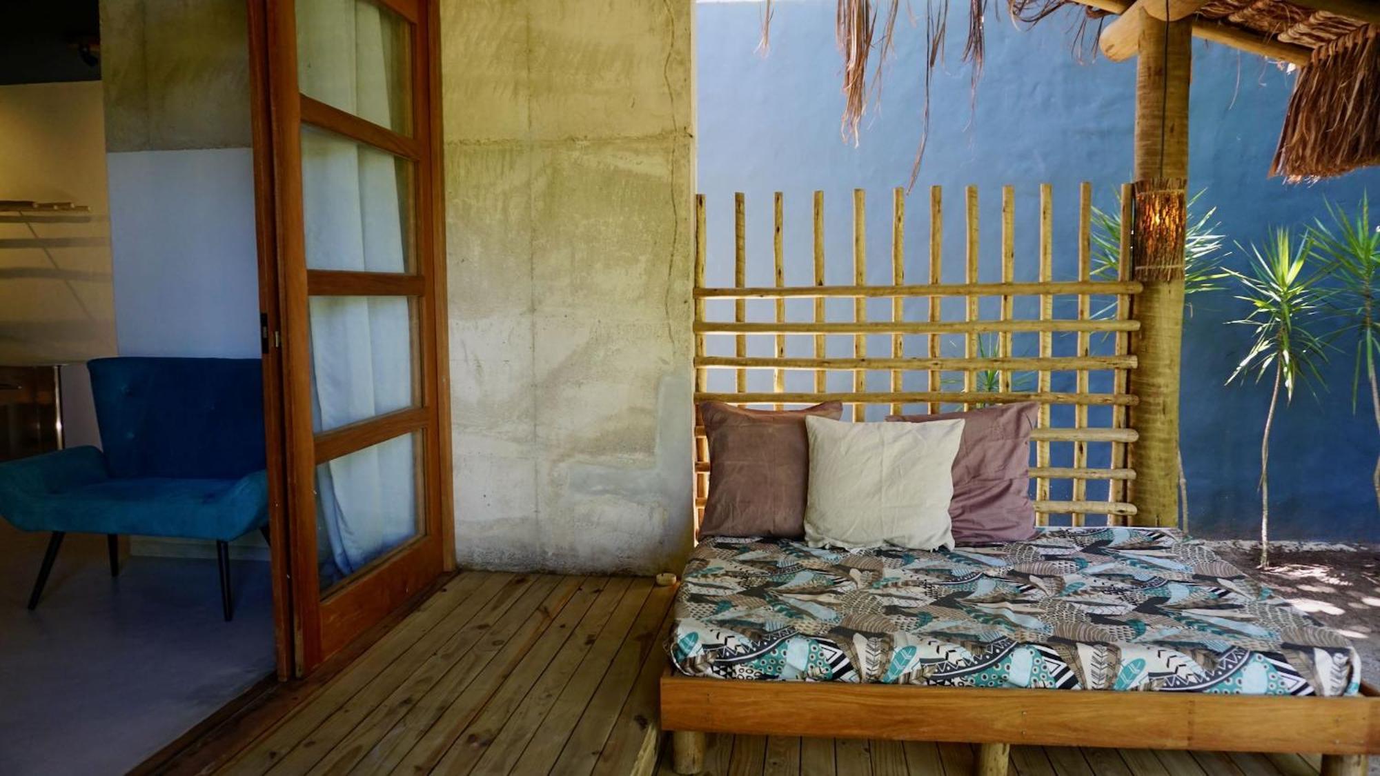 Soleluna Casa Pousada Транкозо Екстериор снимка